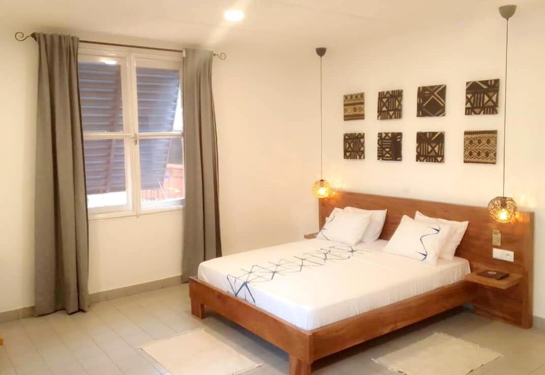 Hôtel Les Palmiers Ouagadougou Extérieur photo