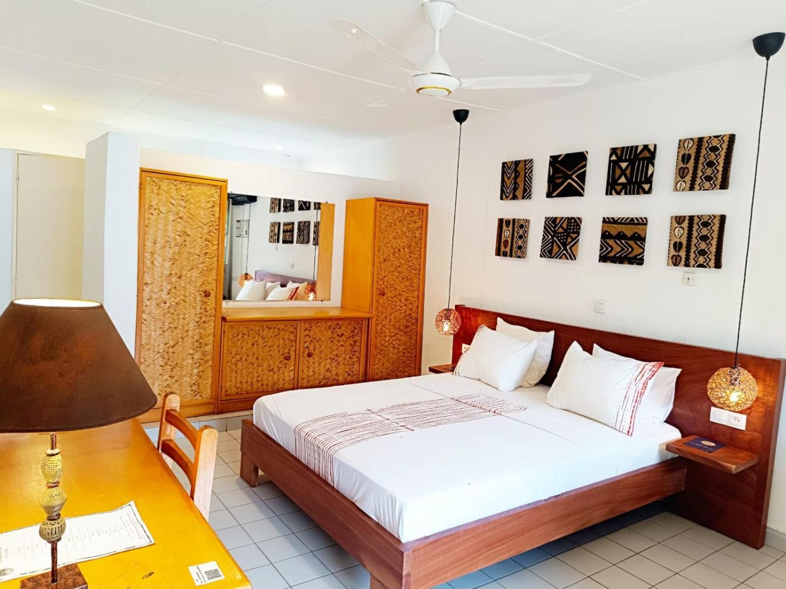 Hôtel Les Palmiers Ouagadougou Extérieur photo