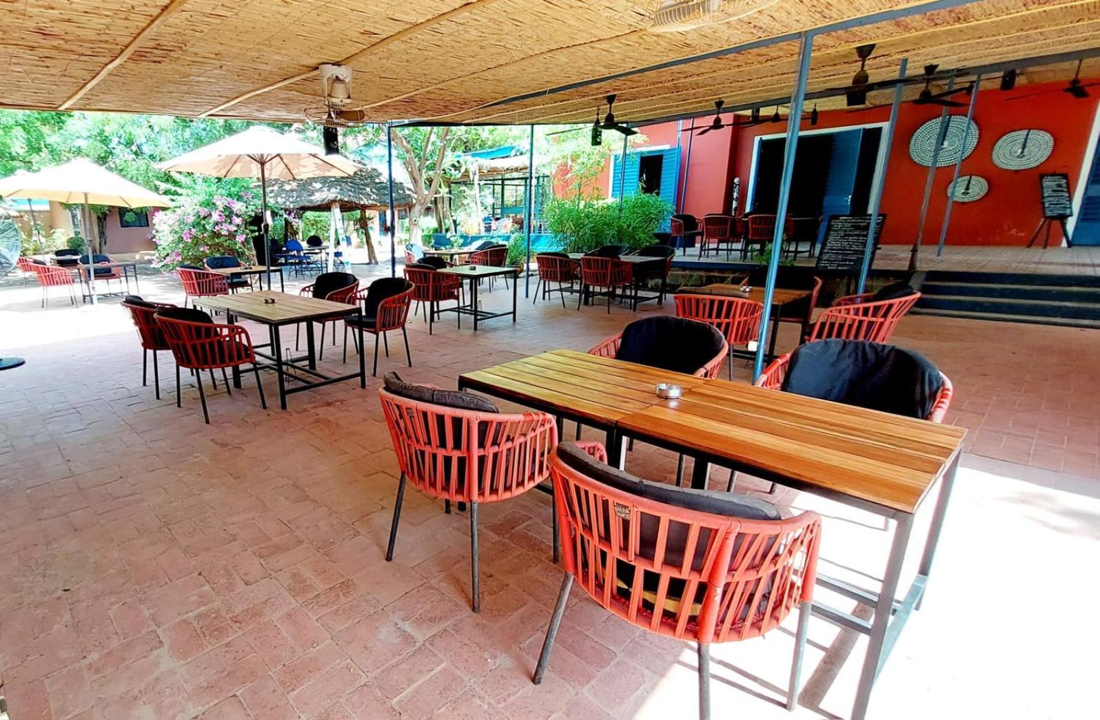 Hôtel Les Palmiers Ouagadougou Extérieur photo